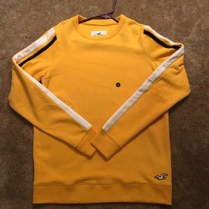Hollister Crewneck Sweatshirt (yellow)